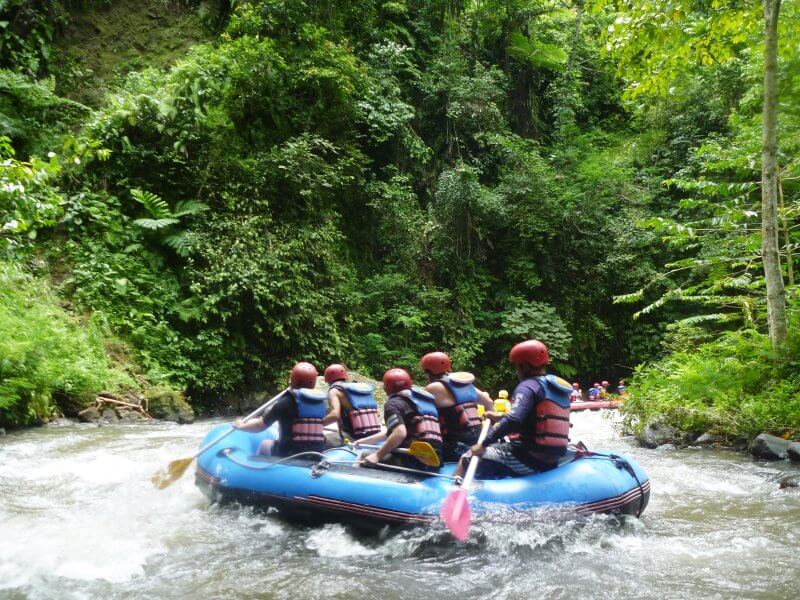 Rafting – vadvízi evezés 